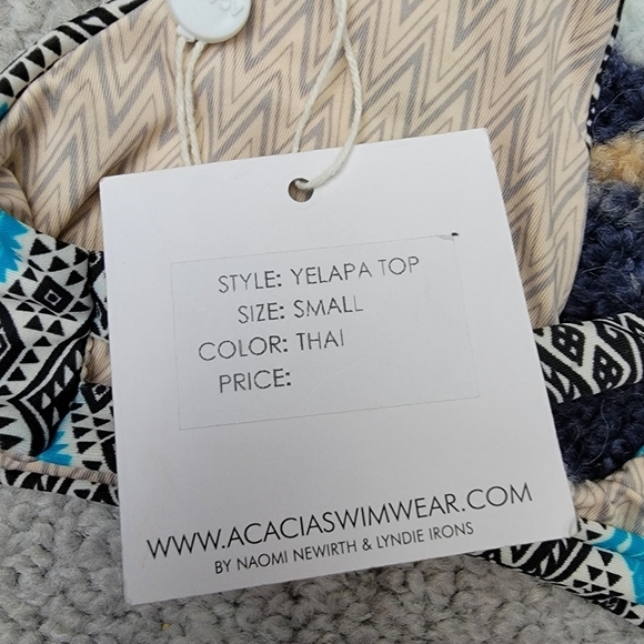 acacia Yelapa Bikini Top in Thai size S NWT - Picture 3 of 6